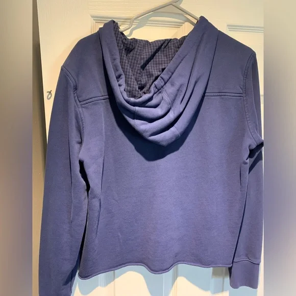 Vineyard Vines Women’s Hoodie - Picture 4 of 4